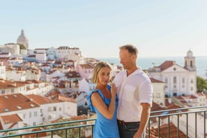 Cinematic Photoshoot with Local Photographer Guide