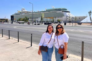 City Tour by Tuk Tuk with Free Souvenir