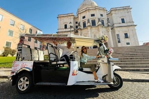 City Tour by Tuk Tuk with Free Souvenir