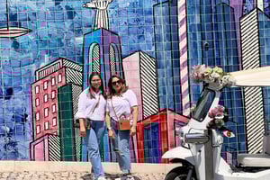 City Tour by Tuk Tuk with Free Souvenir