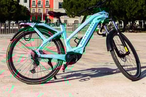 E-Bike Adventure Through the City of Seven Hills