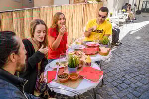 E-Bike Food Tour of Alfama and Old Town
