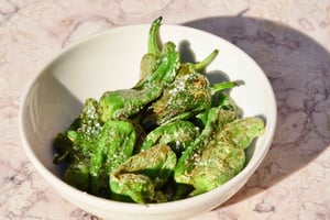 Evening Local Food Crawl with Drink Pairings