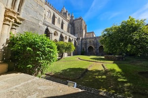 Évora (w/ Cathedral & Bones), Cartuxa & Cork Factory