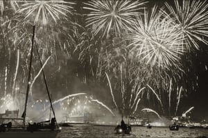 Exclusive View for New Year's Eve Fireworks on Tagus