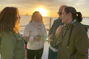 Exclusive Golden Hour Sunset Boat Cruise