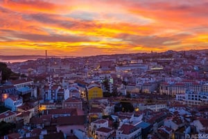 Fado Night Tour with Dinner and Show