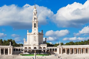 Fátima, Batalha, Nazaré and Óbidos w/ Ginja Tasting