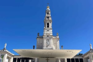Fátima, Batalha, Nazaré and Óbidos w/ Ginja Tasting