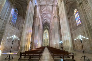 Fátima, Batalha, Nazaré & Obidos Small-Group Tour