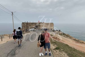 lisbon: Fatima, Nazare, Obidos, mira de aire private tour