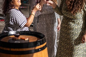 Food Tasting Tour by Tuk Tuk with 2 Stops