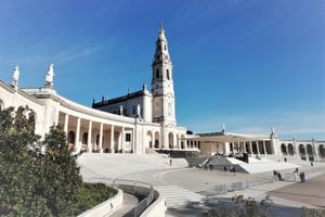Full-Day Private Guided Tour to Fátima