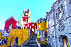 Half-Day Sintra Tour with Pena Palace and Regaleira