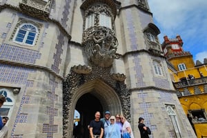 Half-Day Sintra Tour with Pena Palace and Regaleira