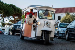 Lisbon Highlights: Private Tuk Tuk Sightseeing City Tour