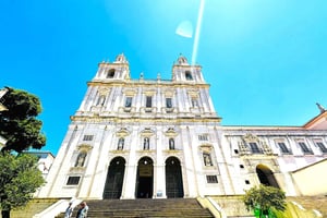Lisbon: Historic City Tour by Tuk Tuk