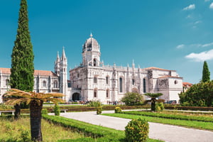 Jerónimos Monastery Guided Tour with Entry Ticket