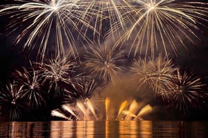 New Year’s Eve Fireworks Tagus River Sailing Cruise