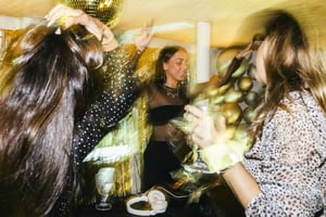 New Year's Eve Cruise with Open Bar, DJ, & Fireworks