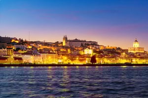 Lisbon Night Cruise: Illuminated Sights on the Tagus River