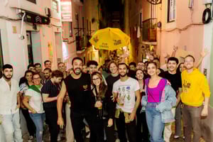 Lisbon PinkStreet Pubcrawl: 1hOpen Bar, Shots,VIP Club Entry