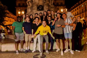 Lisbon PinkStreet Pubcrawl: 1hOpen Bar, Shots,VIP Club Entry