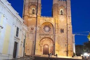 Private Eco Tuk-Tuk Tour for 2 Hours