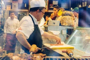 Private Food Tour – 10 Tastings with Locals