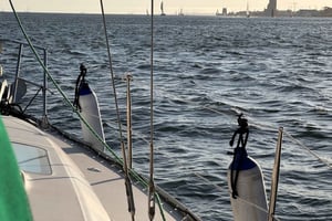 Lisbon: Private sailboat tours on Tagus River