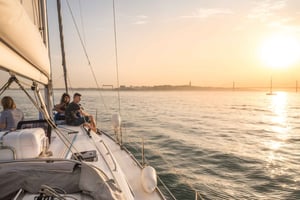 Private Sunset Cruise on the Tagus River with Drink