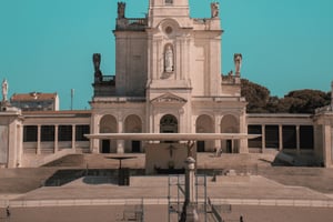 Lisbon: Private Transfer to Fátima