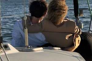 Romantic Sunset Cruise With Wine & Portuguese Tapas