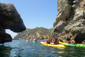 Sesimbra Kayak Discovery Experience