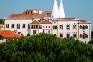Sintra, Pena Palace, Quinta Regaleira, Cascais Tour