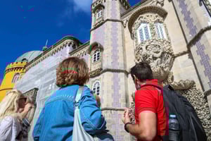 Sintra, Pena Palace & Wine Tasting Small-Group Tour