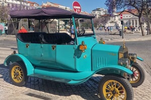 LISBON STORY TOUR BY TUK TUK