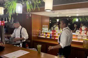 Sunset Boat Party Cruise with DJ and Open Bar