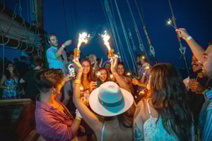 Sunset Boat Party Cruise with Music & Drinks