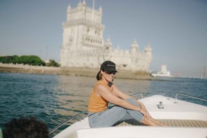 Lisbon Sunset Boat Tour with local Snacks & Drinks