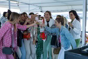 Sunset Boat Tour with Music and Drinks