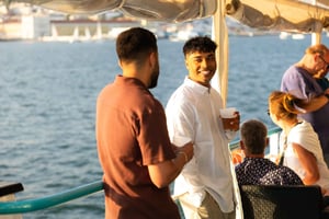 Sunset Boat Tour with Music and Drinks