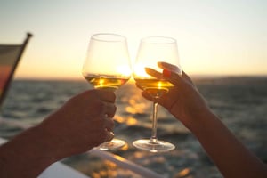 Sunset Cruise with Welcome Drink and Snacks