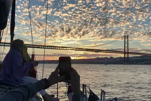 Sunset Sailing Cruise with Wine