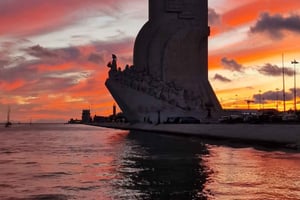Sunset Sailing with Portuguese Wine and History