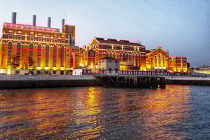 Sunset Sailing with Portuguese Wine and History