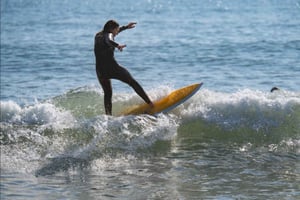 Lisbon Surf Guide - Surf class & Pick Up
