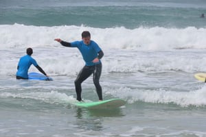Lisbon Surf Guide - Surf class & Pick Up