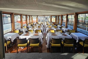 Tagus River Dinner Cruise with Fado Show