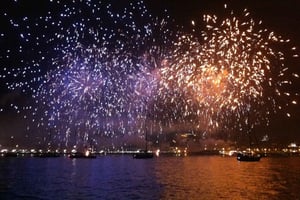 Tagus River New Year's Eve Boat Cruise with Wine